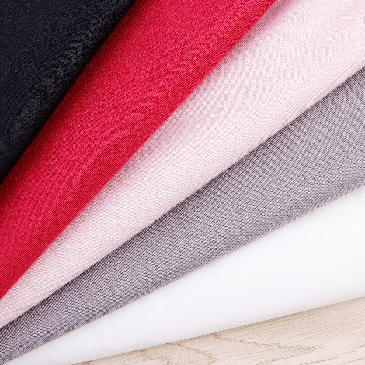 Schwarzer einseitiger Flanells – Home Textiles And Decor Bewertung und Preis